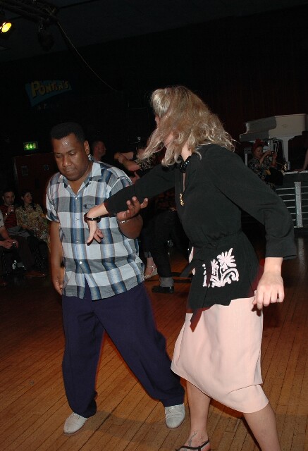 min 2006 11 26 riot 510
